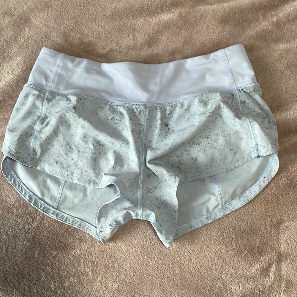 lululemon speed up shorts 2.5”, marble blue